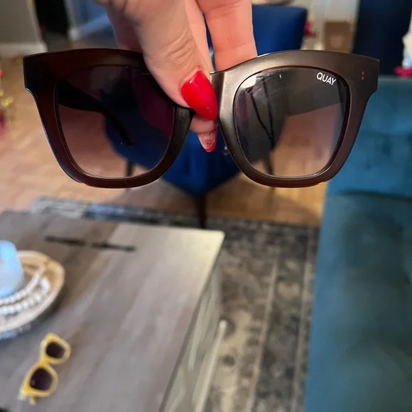 Quay Australia Sunglasses - Yellow and Brown see photos - Picture 11 of 12